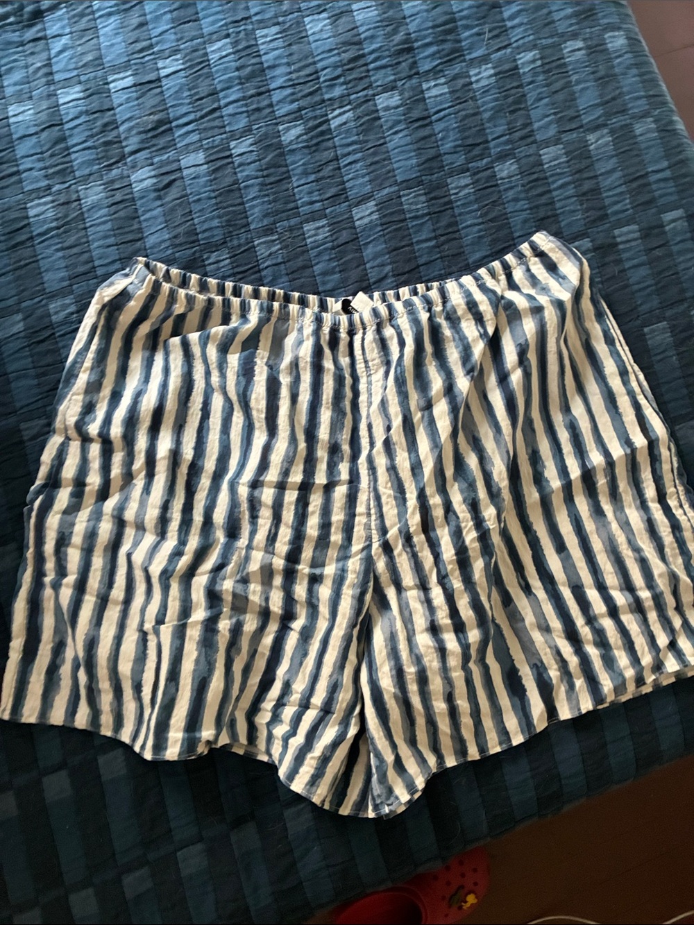 Vince indigo and white striped shorts